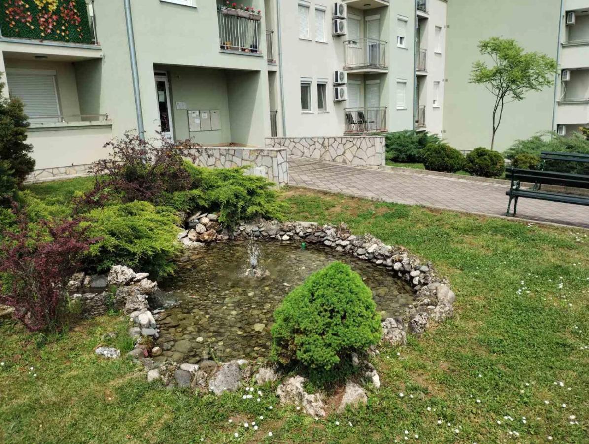 Apartman Mali Raj Vrnjacka Banja Bagian luar foto
